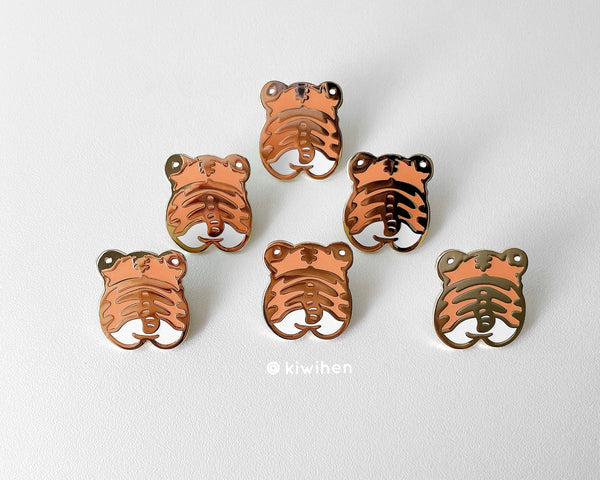 Corgi Enamel Pin Tiger Booty